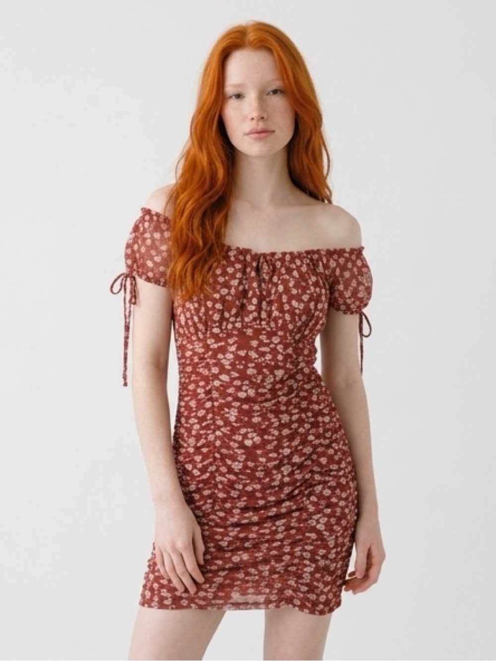 Ultra Flirt One-Shoulder Floral Bodycon Dress in Rust and White